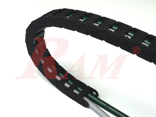 Cable Chain (Height 24mm - Width 36mm) 1 Meter